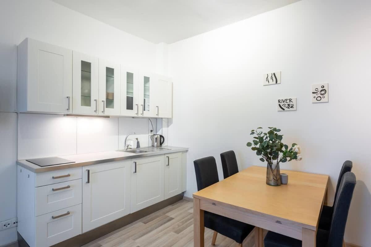 Charming Spacious In *