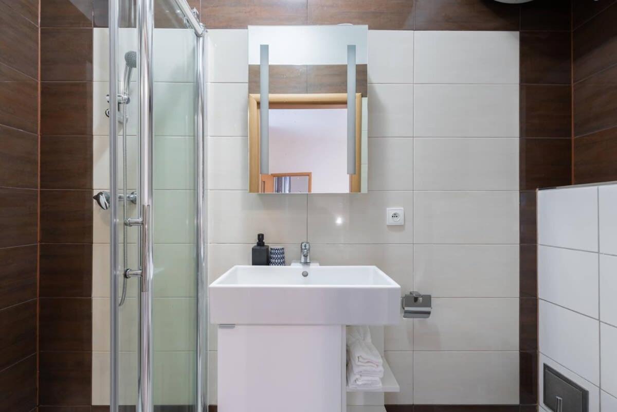 Appartamento Charming Spacious In