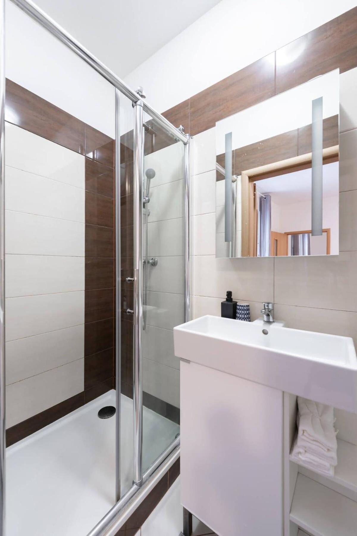 Charming Spacious In *